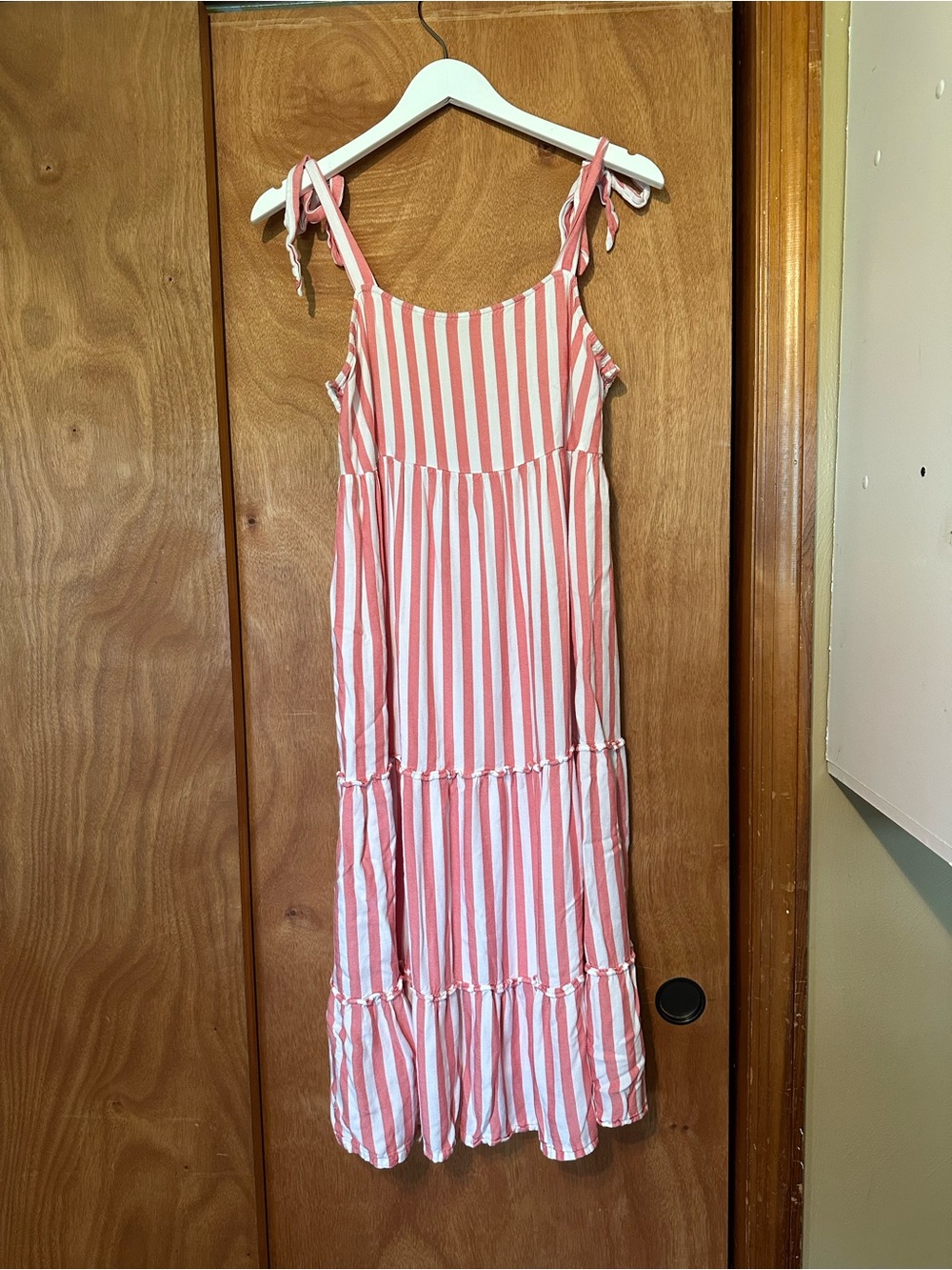 Isabel Maternity by Ingrid & Isabel Pink White Stripe Tie Shoulder Tiered Midi M